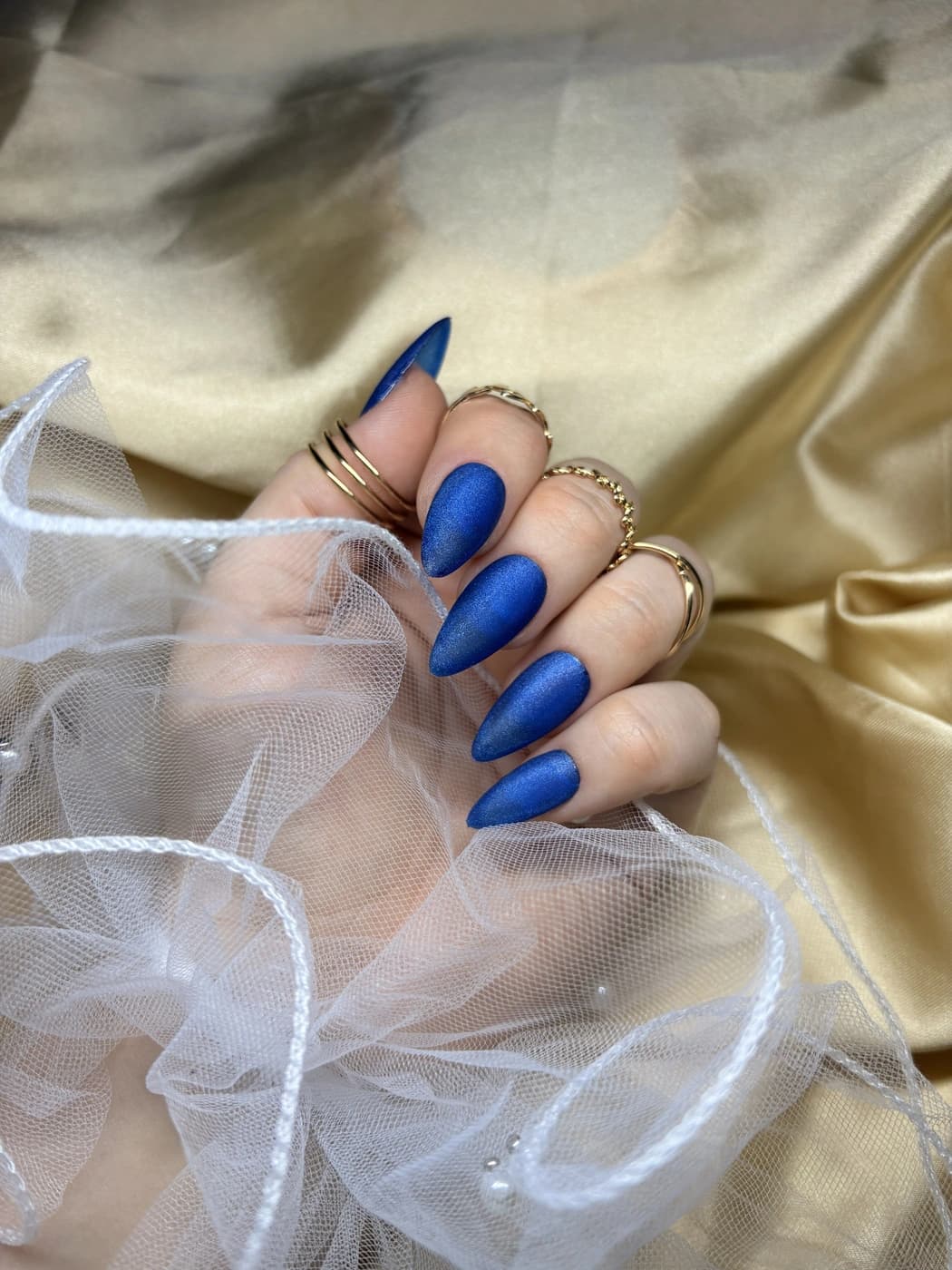 Cat Eye Press-On Nails Matt – Blau